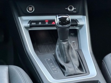 Audi Q3 II SUV 2.0 35 TDI 150KM 2020 Audi Q3 ACC Virtual Cockpit Oswietlenie ambiente 2.0 Diesel 150KM, zdjęcie 16