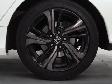 Honda Civic X Hatchback 5d 1.0 VTEC Turbo 129KM 2017 Honda Civic 1.0 VTEC Turbo, Salon Polska, zdjęcie 14