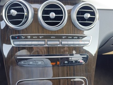 Mercedes GLC C253 2020 GLC 200 4Matic, Salon Polska, Bezwypadkowy, pakiet AMG, Exclusive Premium,, zdjęcie 18