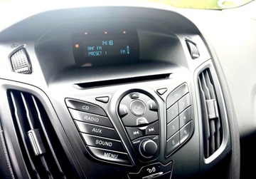 Ford Focus III Kombi Facelifting 1.0 EcoBoost 100KM 2014 Ford Focus 2014 rok Benzyna KLIMA OPLACONY z Niemiec Zamiana 100KM, zdjęcie 13