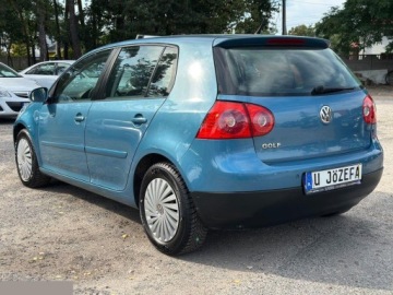 Volkswagen Golf V Hatchback 1.4 i 16V 75KM 2006 Volkswagen Golf 1.4 Basis 75KM 2006r, zdjęcie 10