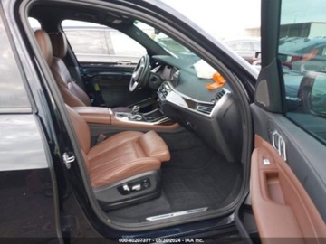 BMW X7 2020 BMW X7 2020 BMW X7 M50I 4.4 Benzyna 523KM, zdjęcie 5