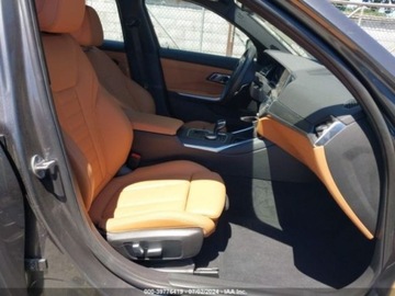 BMW Seria 3 G20-G21 2021 BMW Seria 3 330i, 2021r., xDrive, 2.0L 2.0 Benzyna 255KM, zdjęcie 9