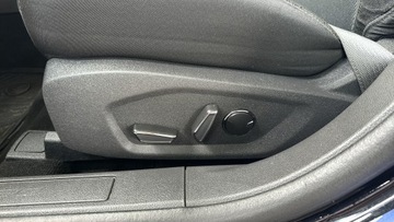 Ford Mondeo V Kombi 2.0 TDCi 150KM 2019 Ford Mondeo 2.0 TDCi Titanium PowerShift Mk5 (2014, zdjęcie 19