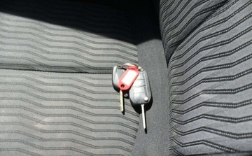 Peugeot 2015 Peugeot 308 1.6 Diesel 120KM, zdjęcie 17