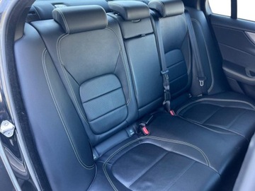 Jaguar XE Sedan Facelifting 2.0 i4P 300KM 2019 Jaguar XE Salon PL FV23 Konfiguracja 282tys Mocno doposazony Gwarancja, zdjęcie 19