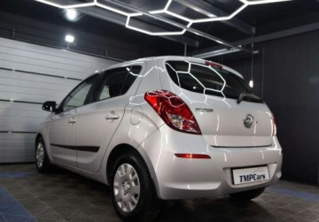 Hyundai i20 I Hatchback 5d Facelifting 1.2 DOHC 85KM 2012 Hyundai i20 1.2 Benzyna 85KM, zdjęcie 3