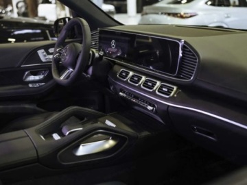 Mercedes GLE V167 SUV Facelifting 2.0 300d 269KM 2025 MERCEDES-BENZ GLE 300 d 4-Matic AMG Line 2.0 (269KM) 2025, zdjęcie 8
