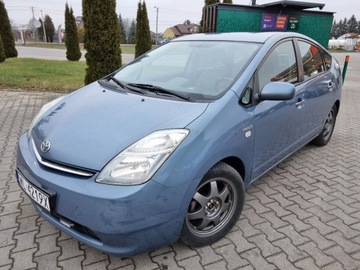 Toyota Prius II 2006 Toyota Prius II FL 1.5 Hybrid Bezwypadek Mały Przebieg