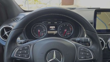 Mercedes Klasa B W246 Sports Tourer Facelifting 2.0 250 211KM 2016 Mercedes-Benz Klasa B 2,0 benzyna 211 KM 4Matic automat NAVI Full LED zare, zdjęcie 19