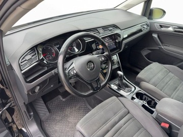 Volkswagen Touran III 2.0 TDI 150KM 2020 Volkswagen Touran 2.0 Diesel 150KM, zdjęcie 9