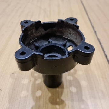 КРЫШКА КОРПУСА HOMELITE D33 30C