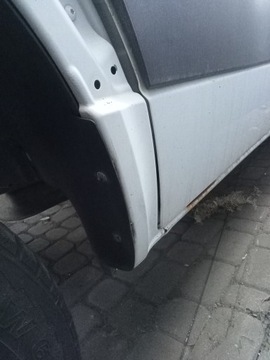 DVEŘE LEVÉ PŘEDNÍ ŘIDIČE MERCEDES SPRINTER W906/VW CRAFTER 06-17