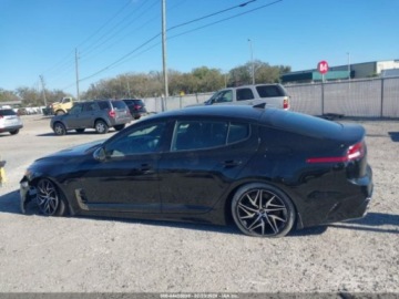Kia Stinger 2022 Kia Stinger Gt-Line 2022 2.5 Benzyna 300KM, zdjęcie 2