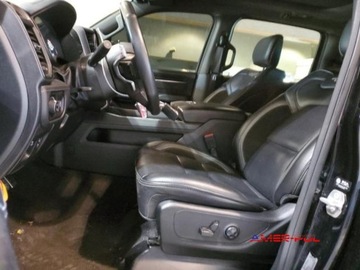 Dodge Ram V 2022 Dodge RAM 2022. 6,2L, 4x4, od ubezpieczalni 6.2 Benzyna 702KM, zdjęcie 8