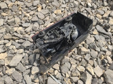 CC SVĚTLO PRAVÝ ZADNÍ PARTNER BERLINGO I Z LIŠTA ŽÁROVKY