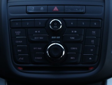 Opel Zafira C Tourer 2.0 CDTI ECOTEC 130KM 2013 Opel Zafira Tourer 2.0 CDTI, Salon Polska, zdjęcie 13