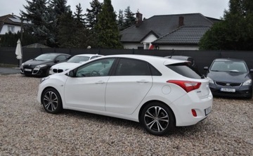 Hyundai i30 II Hatchback 5d 1.4 MPI 100KM 2012 Hyundai i30 1.4 Benzyna Klimatyzacja Cz.parkowania 1.4 Benzyna 99KM, zdjęcie 9