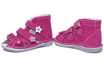 DANIELKI ТАПОЧКИ САНДАЛИИ ДЛЯ ОБУЧЕНИЯ ХОДИТЬ S 19