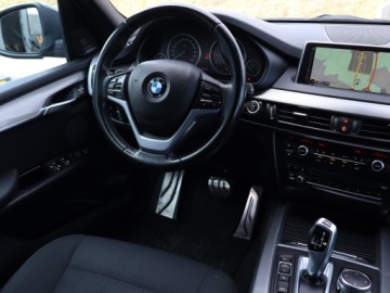 BMW X5 F15 SUV xDrive25d 231KM 2015 BMW X5 xDrive25d, Salon Polska, Serwis ASO, zdjęcie 6
