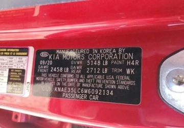 Kia Stinger Liftback Facelifting 3.3 T-GDI 366KM 2021 Kia Stinger Auta z USA - Zapytaj o wiecej ofert 3.3 Benzyna 366KM, zdjęcie 3