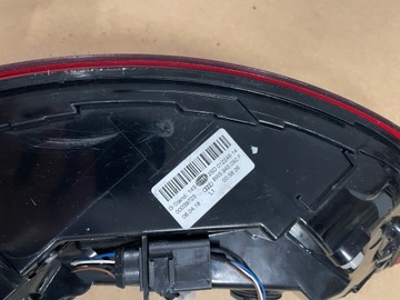 AUDI A4 B9 8W SEDAN SVĚTLO LED MATRIX PRAVÁ ZADNÍ PALCŮ PĚKNÝ USA 8W5945092F