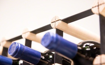 Stojak na wino regał na butelki PET metalowy stojak na wino loft 3 butelki