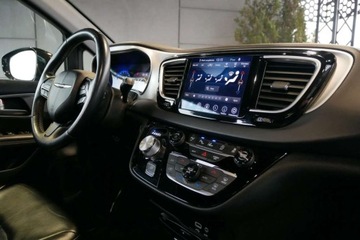 Chrysler Pacifica II 3.6 V6 291KM 2018 Chrysler Pacifica 3.6L V6 Pentastar 291KM StowN Go,S,Kam.360,Radar,Panoram, zdjęcie 26