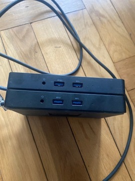 У док-станции Dell WD15 отсутствует корпус разъема