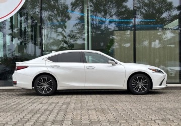 Lexus ES VII (XV70) Sedan Facelifting 300h 218KM 2025 Lexus ES ES 300h Business Edition FV23 Salon PL ASO Bezwypadkowy, zdjęcie 3
