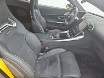 Mercedes AMG GT C190 Coupe 4d Facelifting 4.0 63 585KM 2024 Mercedes-Benz AMG GT AMG GT 63 4MATIC Coupe 585 KM AMG Dynamic Plus Nig, zdjęcie 13