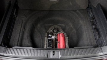 Volkswagen Passat B8 Variant 2.0 TDI 150KM 2015 .. 3 strefowy klimatronik .. Lampy Full Led .. Grzane Fotele PRZÓD i Tył, zdjęcie 31