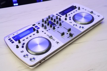 USB-контроллер Wi-Fi Pioneer XDJ AERO