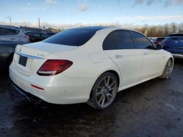 Mercedes Klasa E W213 2018 Mercedes-Benz Klasa E Mercedes-Benz Klasa E 43 AMG 3.0 Benzyna 396KM, zdjęcie 3