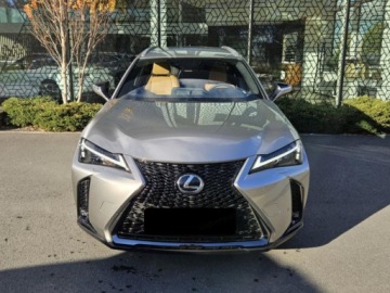 Lexus UX Crossover Facelifting 2.0 300h 199KM 2025 Od ręki - 300h F Sport Design 2.0 Hybrid Dynamic Force 199KM | Martwe pole!, zdjęcie 1