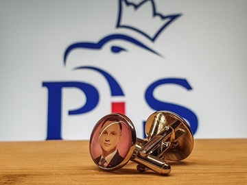 Запонки Donald Tusk В ПОДАРОК