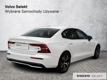 Volvo S60 III Sedan Facelifting 2.0 B5 250KM 2024 Volvo S60 S60 B5 AWD 250 KM, Polestar, Harman Kard, zdjęcie 6
