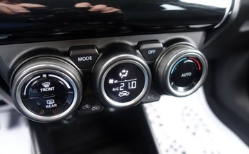 Suzuki Swift VI 2018 Suzuki Swift 1.2 90KM Hybrid Allgrip 4x4 Full opcja Oryginalny przebieg 1.2, zdjęcie 24