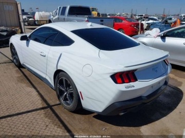 Ford Mustang VI 2024 Ford Mustang Ecoboost Premium Fastback 2024 2.3l 2.3 Benzyna 315KM, zdjęcie 3