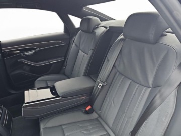 Audi A8 D5 Sedan Facelifting 3.0 55 TFSI 340KM 2023 Audi A8 pneumatyka, panoramiczny dach, kamery 360, BO, head up 3.0 Benzyna, zdjęcie 30