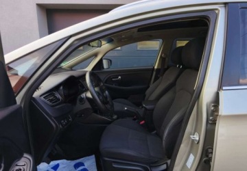 Kia Carens IV Minivan 1.7 VGT CRDI 115KM 2014 Kia Carens Kia Carens 1.7 CRDi XL 7os 1.7 Diesel 115KM, zdjęcie 4