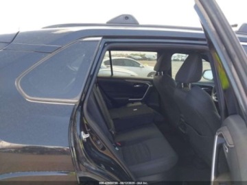 Toyota RAV4 V 2024 Toyota RAV4 2024 TOYOTA RAV4 HYBRID SE 2.5 Hybryda 176KM, zdjęcie 14