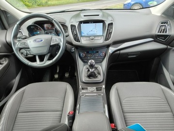 Ford Kuga II SUV Facelifting 2.0 TDCi 150KM 2017 Ford Kuga Bogata wersja., zdjęcie 7