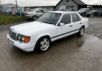 Mercedes W124 1989