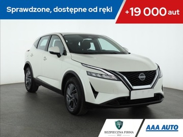 Nissan Qashqai III Crossover 1.3 DIG-T MHEV 158KM 2022 Nissan Qashqai 1.3 DIG-T MHEV, Salon Polska