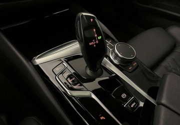 BMW Seria 5 G30-G31 Touring Facelifting 2.0 520d 190KM 2022 BMW Seria 5 520d xDrive, Hak, HiFi, Faktura VAT 23, Serwis ASO 2.0 Diesel, zdjęcie 21