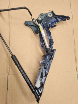 AUDI A5 22R ПЕТЛЯ ПЕРЕДНЯЯ ПЕТЛЯ 8w6823302e 8w6823823b