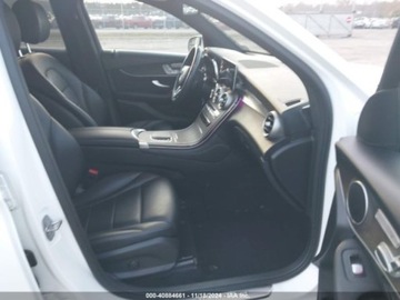 Mercedes GLC C253 2020 Mercedes-Benz GLC 300, 2020r., 4x4, 2.0L 2.0 Benzyna 255KM, zdjęcie 8
