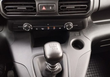 Citroen Berlingo III Osobowy M 1.5 BlueHDi 102KM 2023 Citroen Berlingo 1.5 Diesel 102KM CIEZAROWY Feel Vat 23 Salon PL Serwis ASO, zdjęcie 21