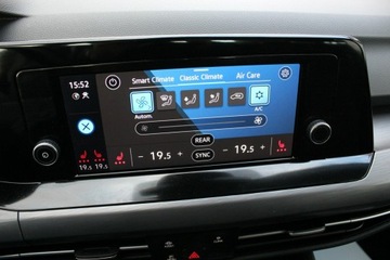 Volkswagen Golf VIII Hatchback 1.5 TSI EVO 130KM 2021 Volkswagen Golf STYLE 1.5 TSI 130KM Salon Polska GWARANCJA SelectCar+ FV23%, zdjęcie 21